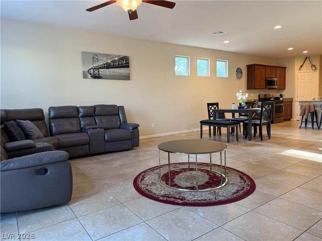 3548 E Tompkins Ave - Photo 4 of 50