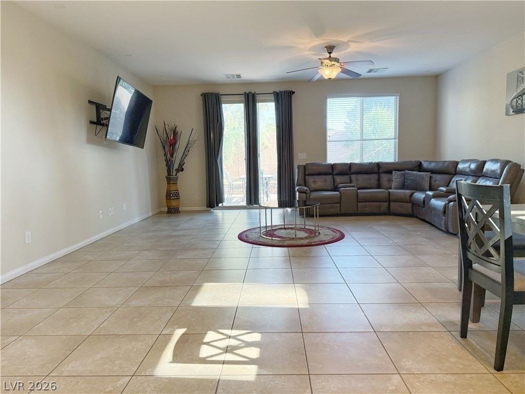 3548 E Tompkins Ave - Photo 6 of 50