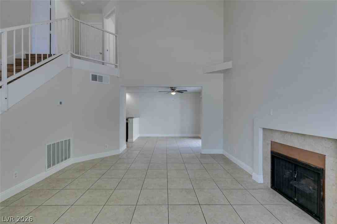 2837 Crystal Lantern Dr - Photo 5 of 26