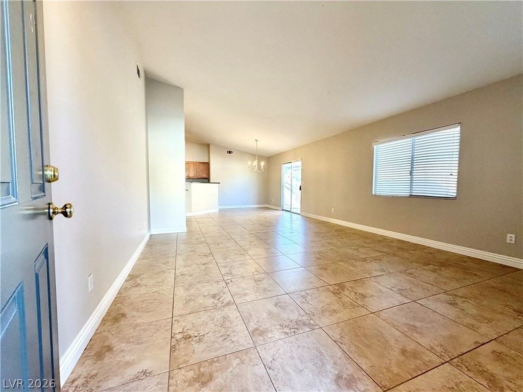 2717 Sonador St - Photo 2 of 20