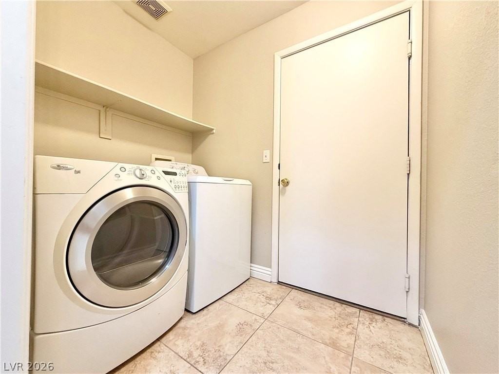 2717 Sonador St - Photo 6 of 20