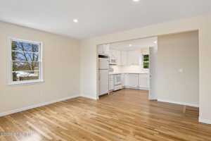 featured image of 17 Artic St #2