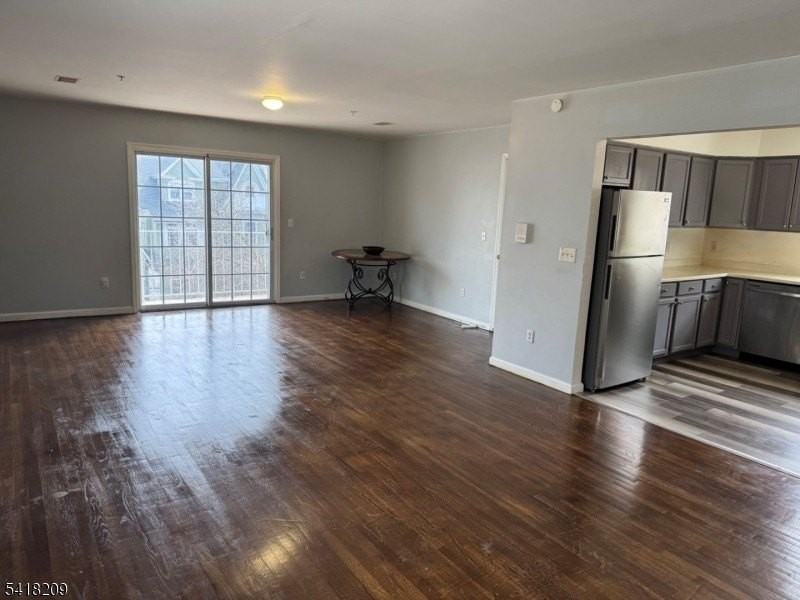 39-41 Hedden Ter - Photo 4 of 16