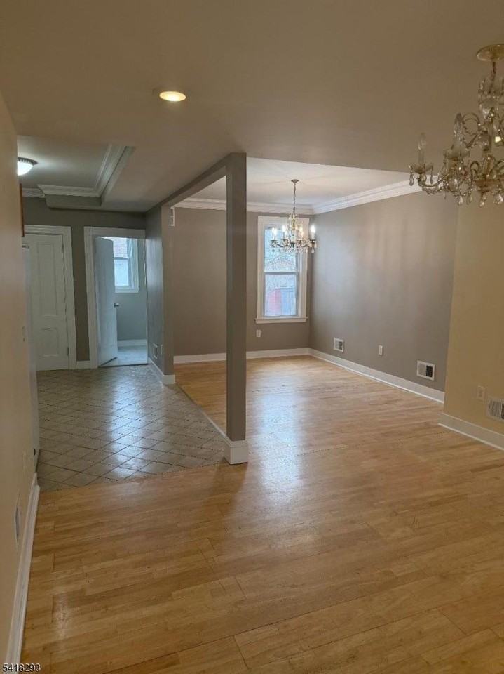 15 Cutler St - Photo 5 of 15