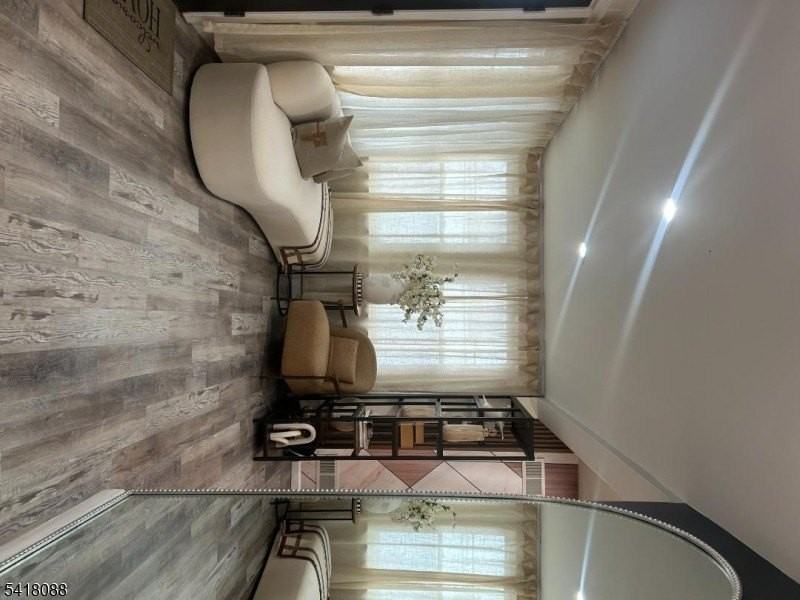 310 E 4th St - Photo 4 of 6