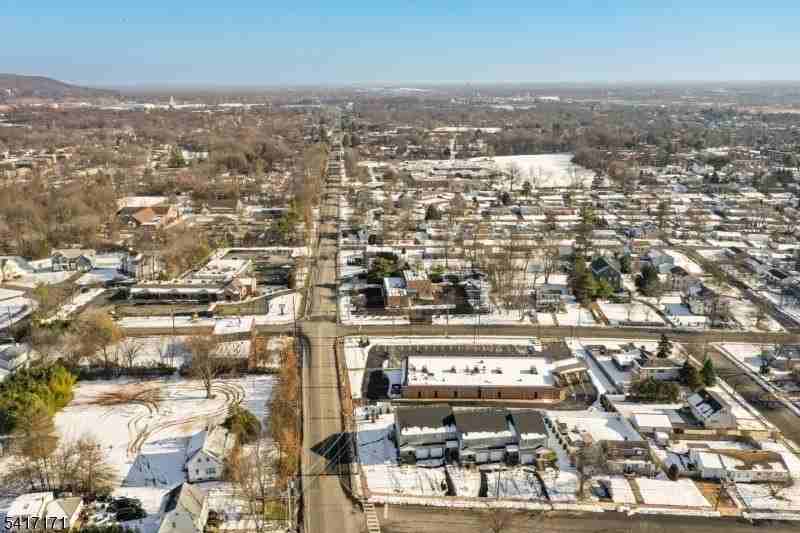 156 N Auten Ave - Photo 5 of 39