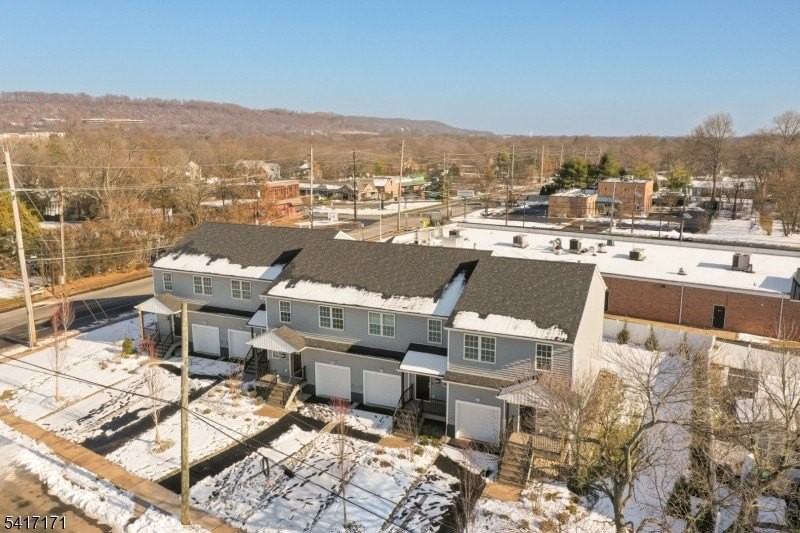 158 N Auten Ave - Photo 3 of 39