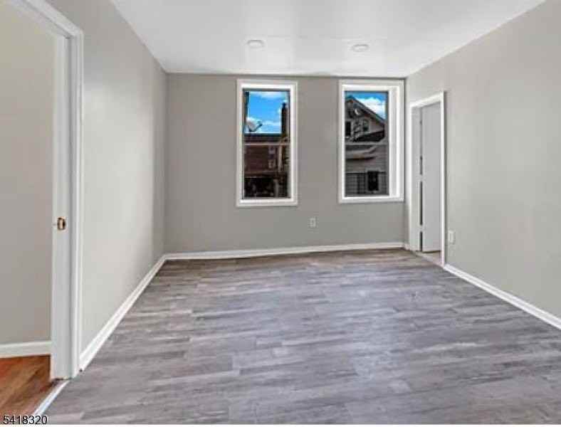 84 2nd St #4 - Photo 2 of 16