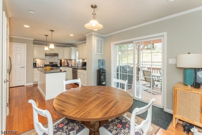 78 Western Ave - Photo 5 of 26