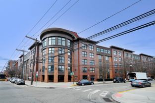 70 Adams St #3B - Photo 1 of 1