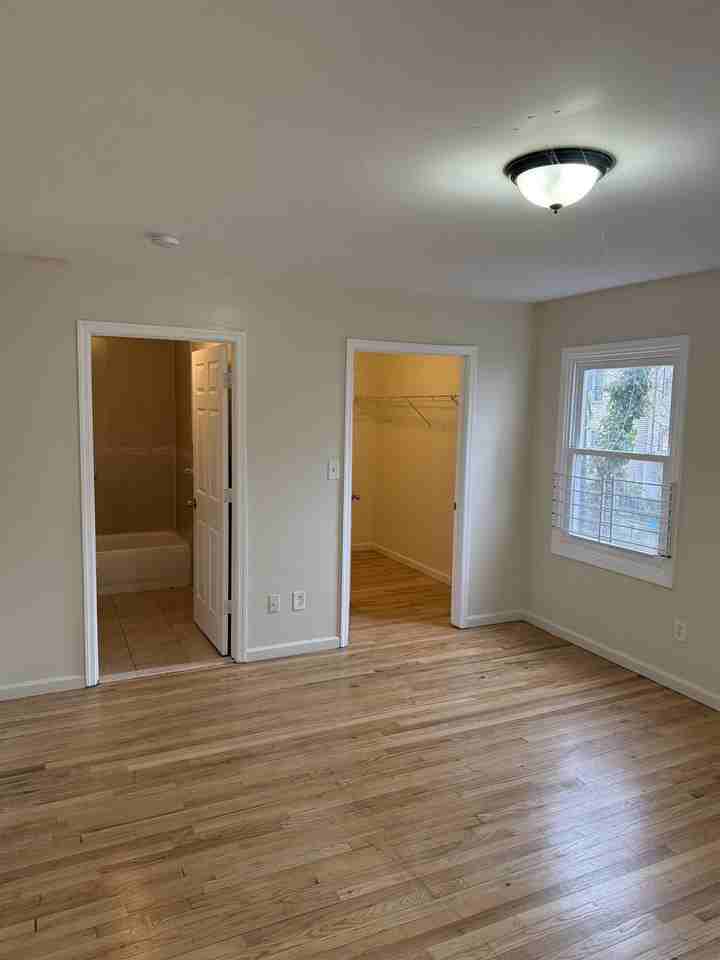 189 Myrtle Ave #1 - Photo 2 of 17