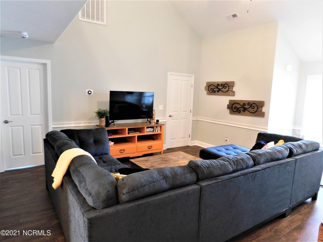 100 Catfish Ct - Photo 4 of 18