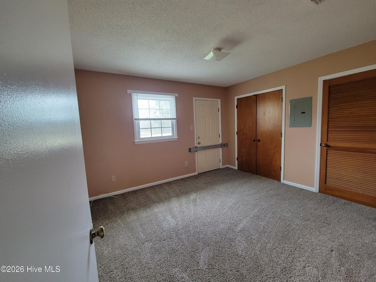 1619 Halltown Rd Apt 3 - Photo 3 of 8
