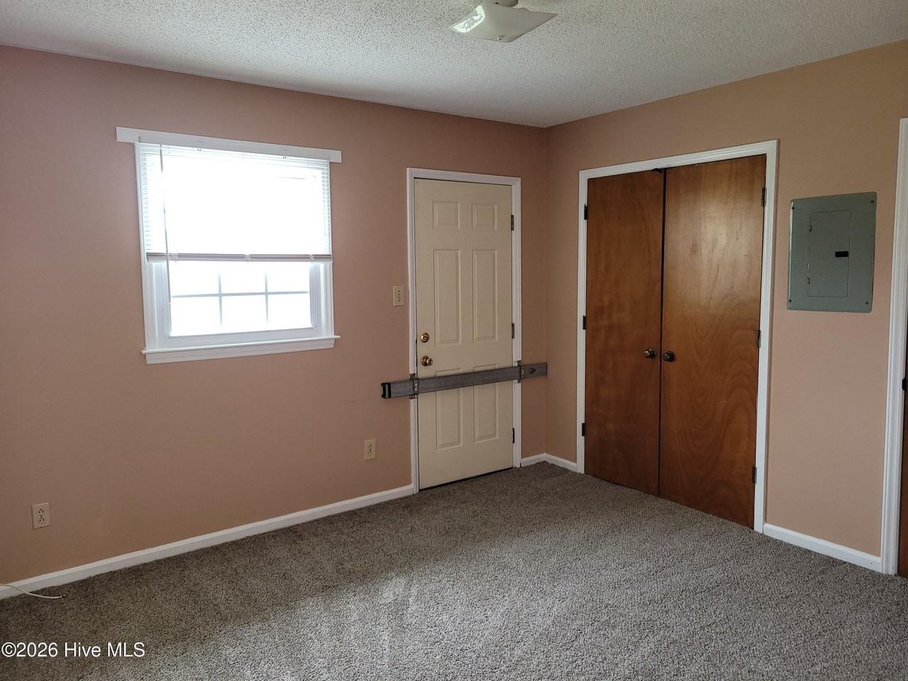 1619 Halltown Rd Apt 3 - Photo 5 of 8