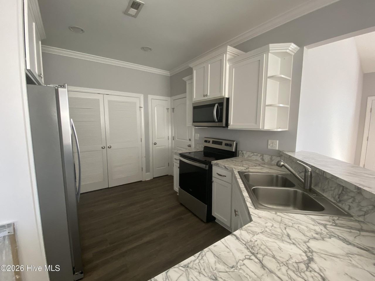 3503 Gaston Way Unit A - Photo 6 of 15