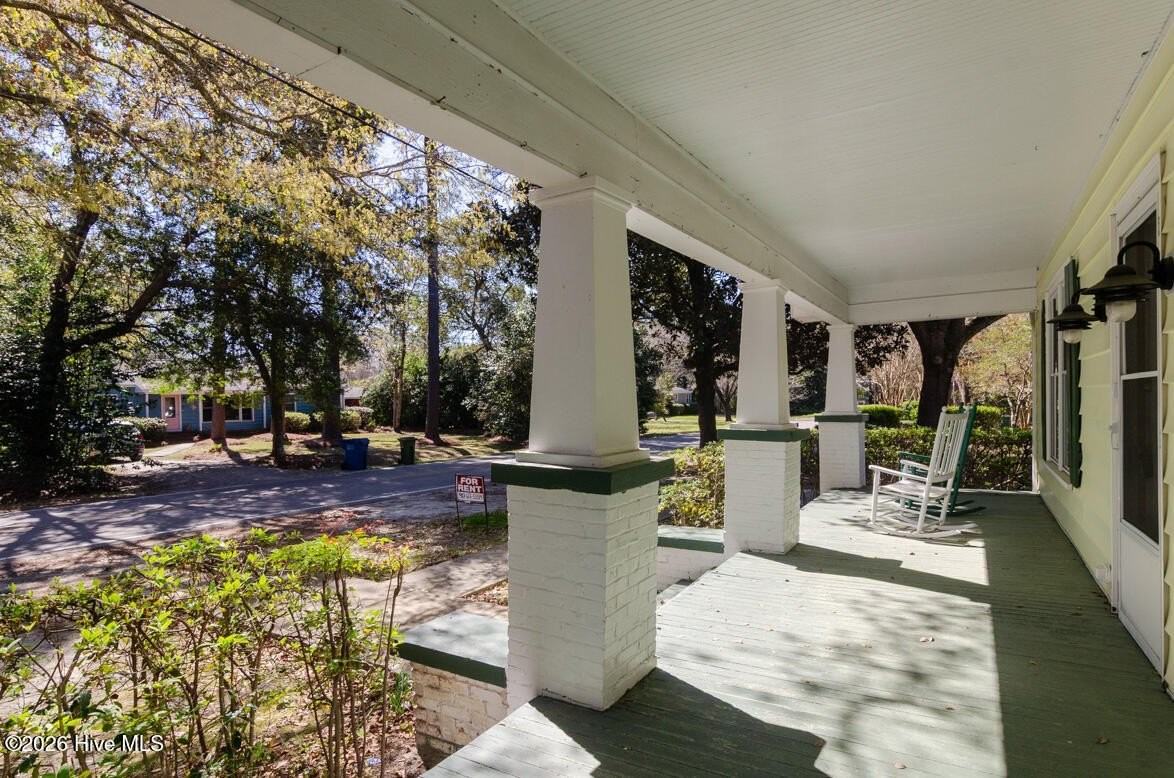 914 Bonham Ave Unit B - Photo 2 of 26