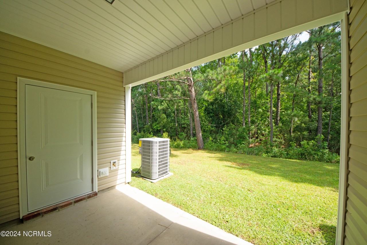 117 Jayden Dr E - Photo 4 of 28