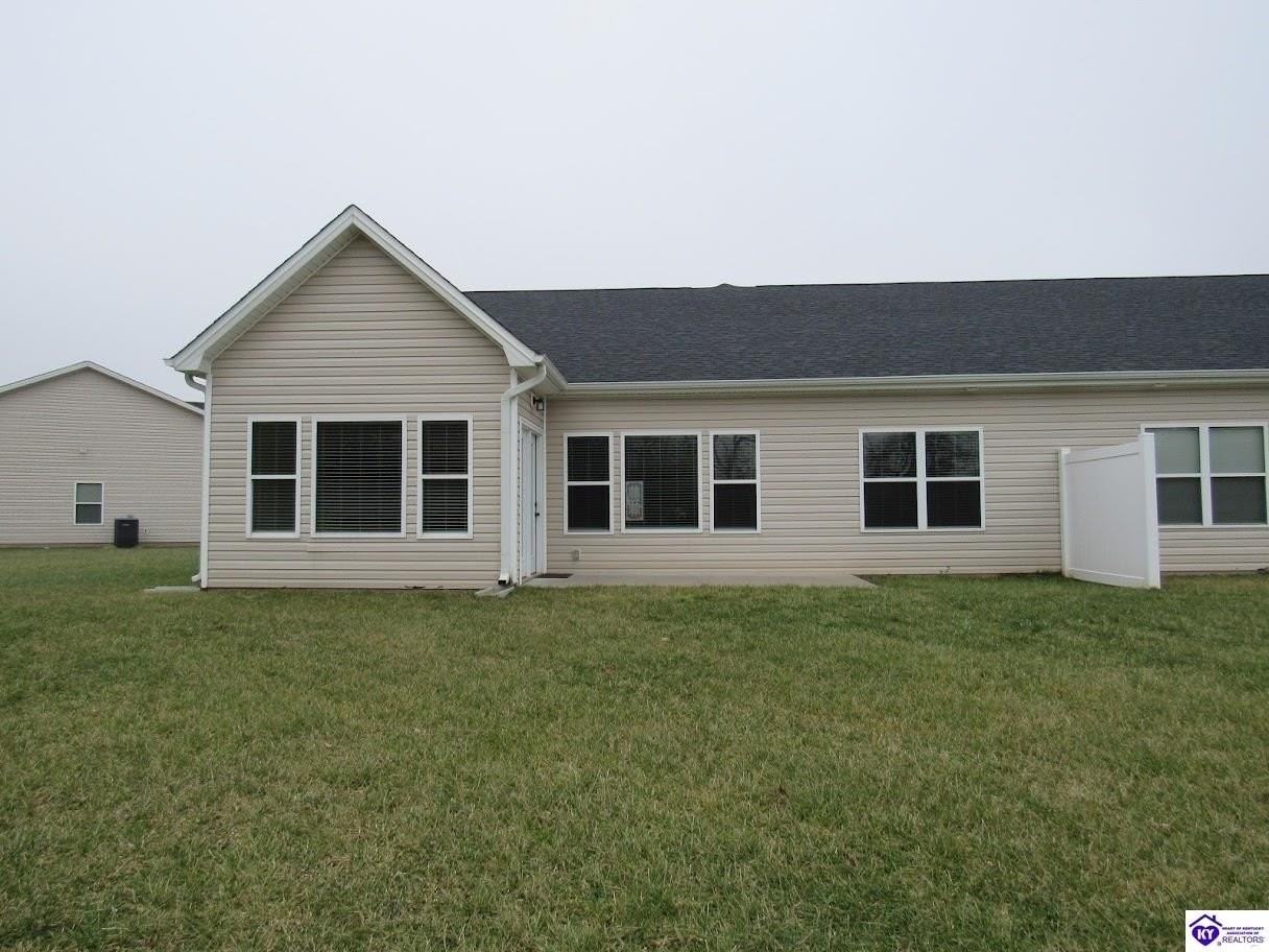 172 Shirley Blvd - Photo 2 of 7