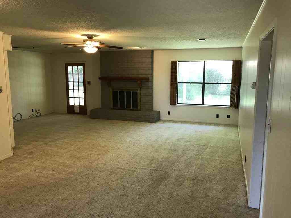 185 Turkey Run - Photo 3 of 21