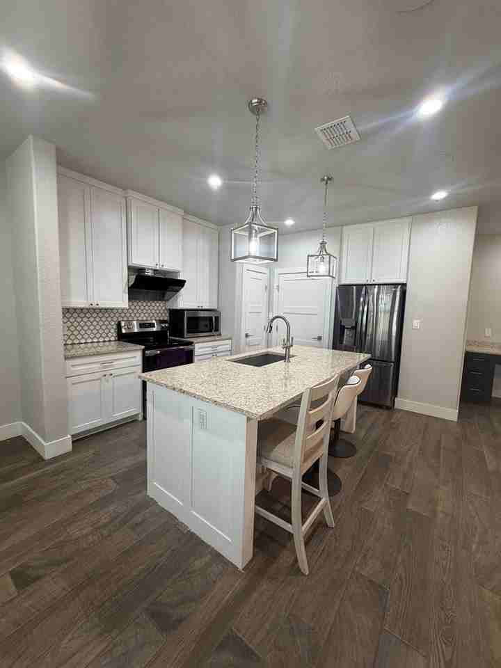 2408 Birkdale Ln - Photo 5 of 21