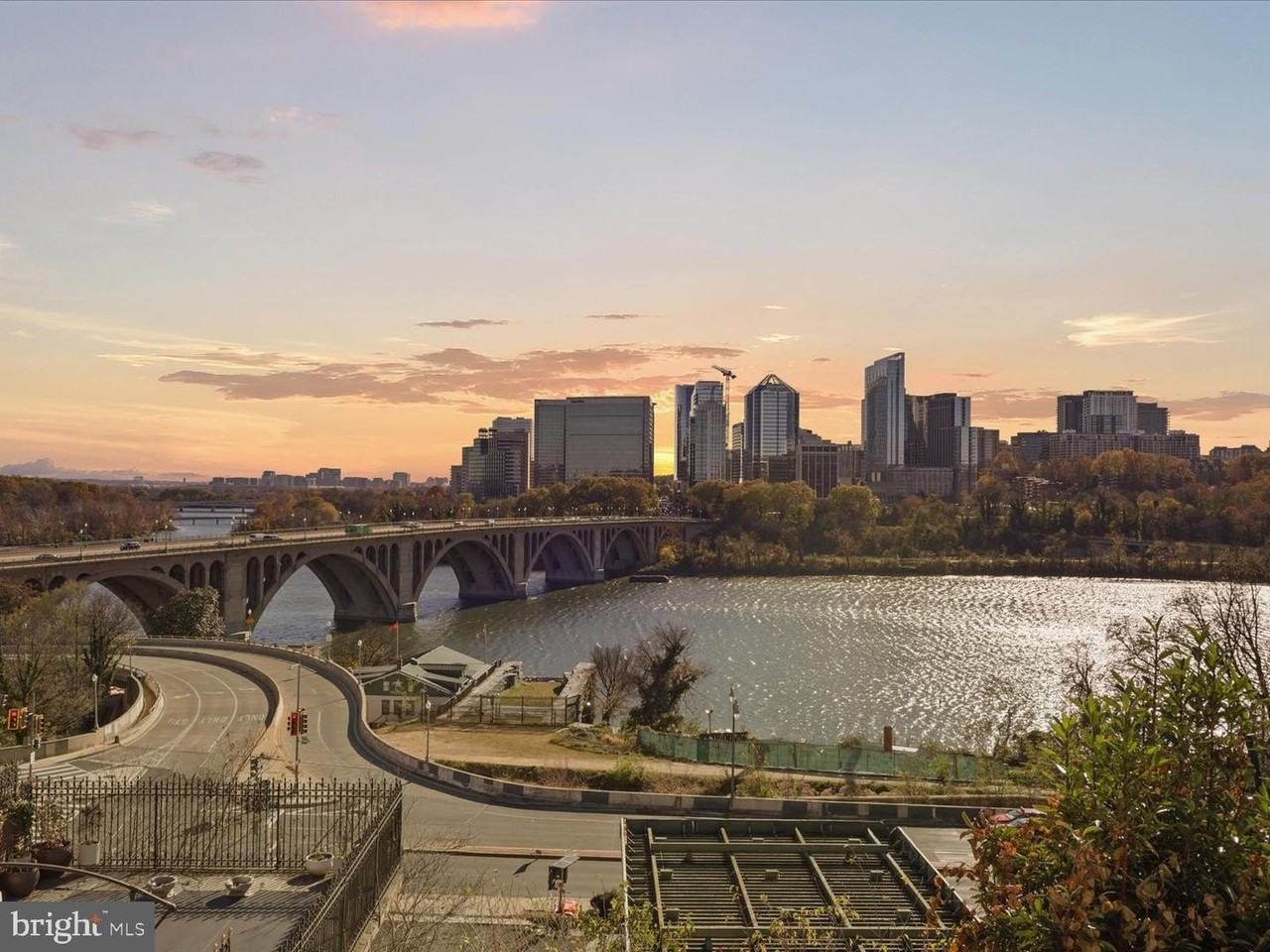 3604 Prospect St Nw - Photo 2 of 50