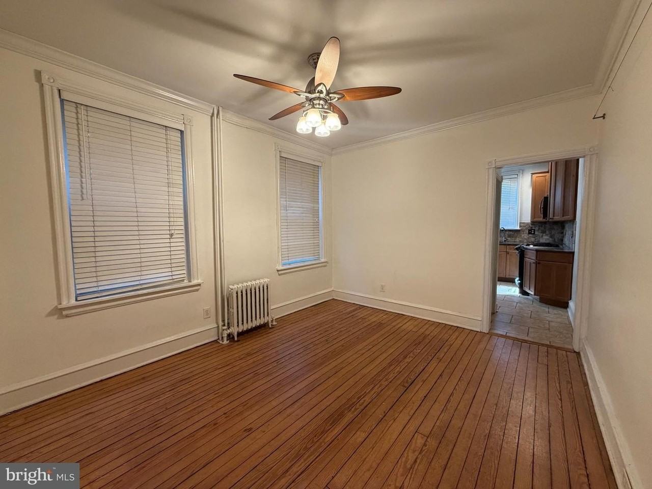 1505 Hancock St - Photo 4 of 15