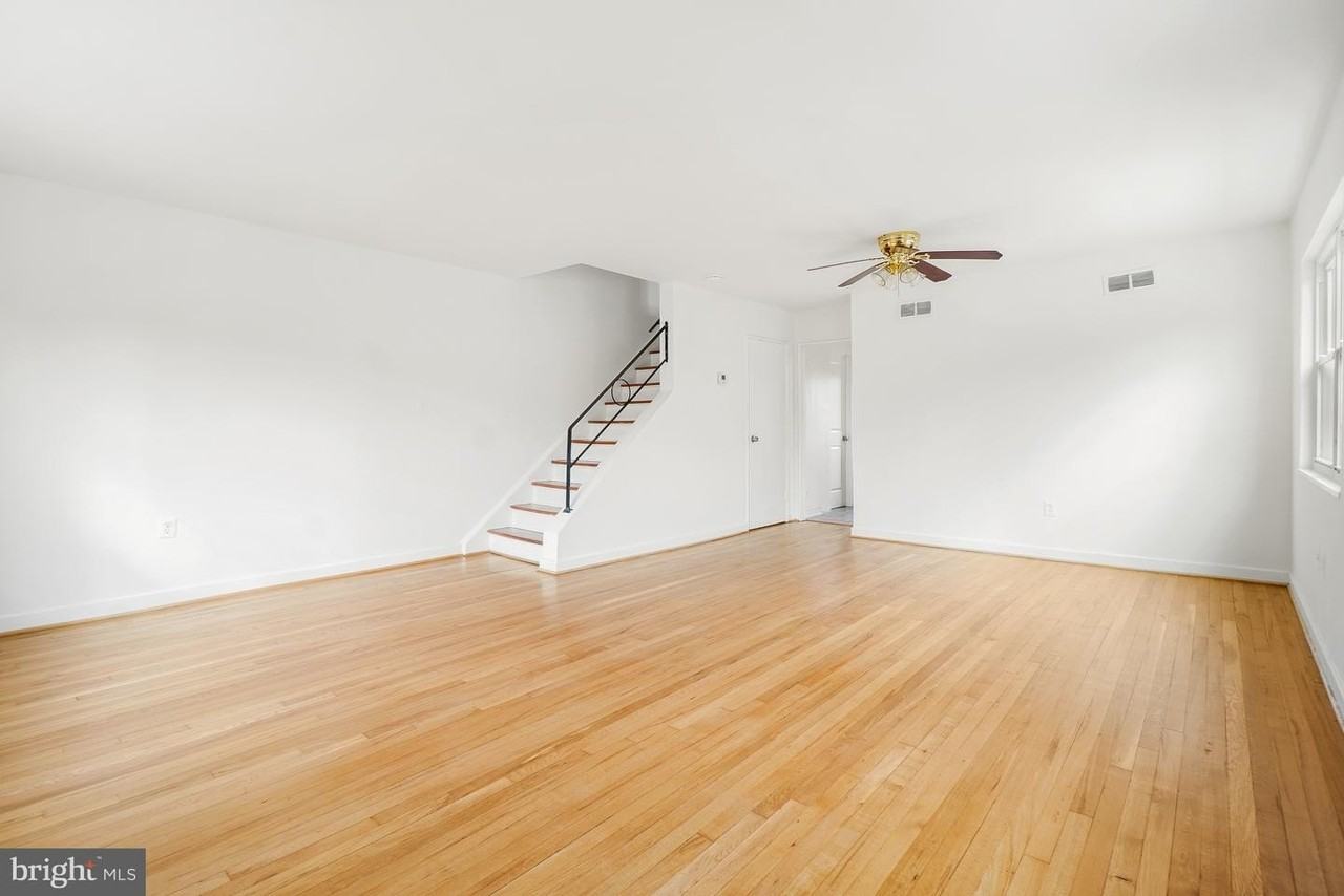 6212 Carters Ln - Photo 4 of 34