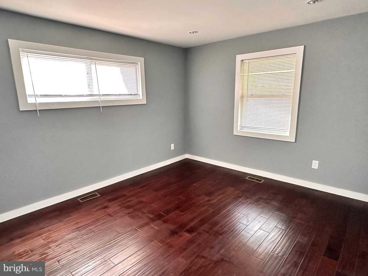 6406 Wilcox Ct - Photo 4 of 14