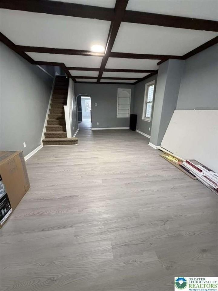 25 S Delaware Ave - Photo 4 of 12