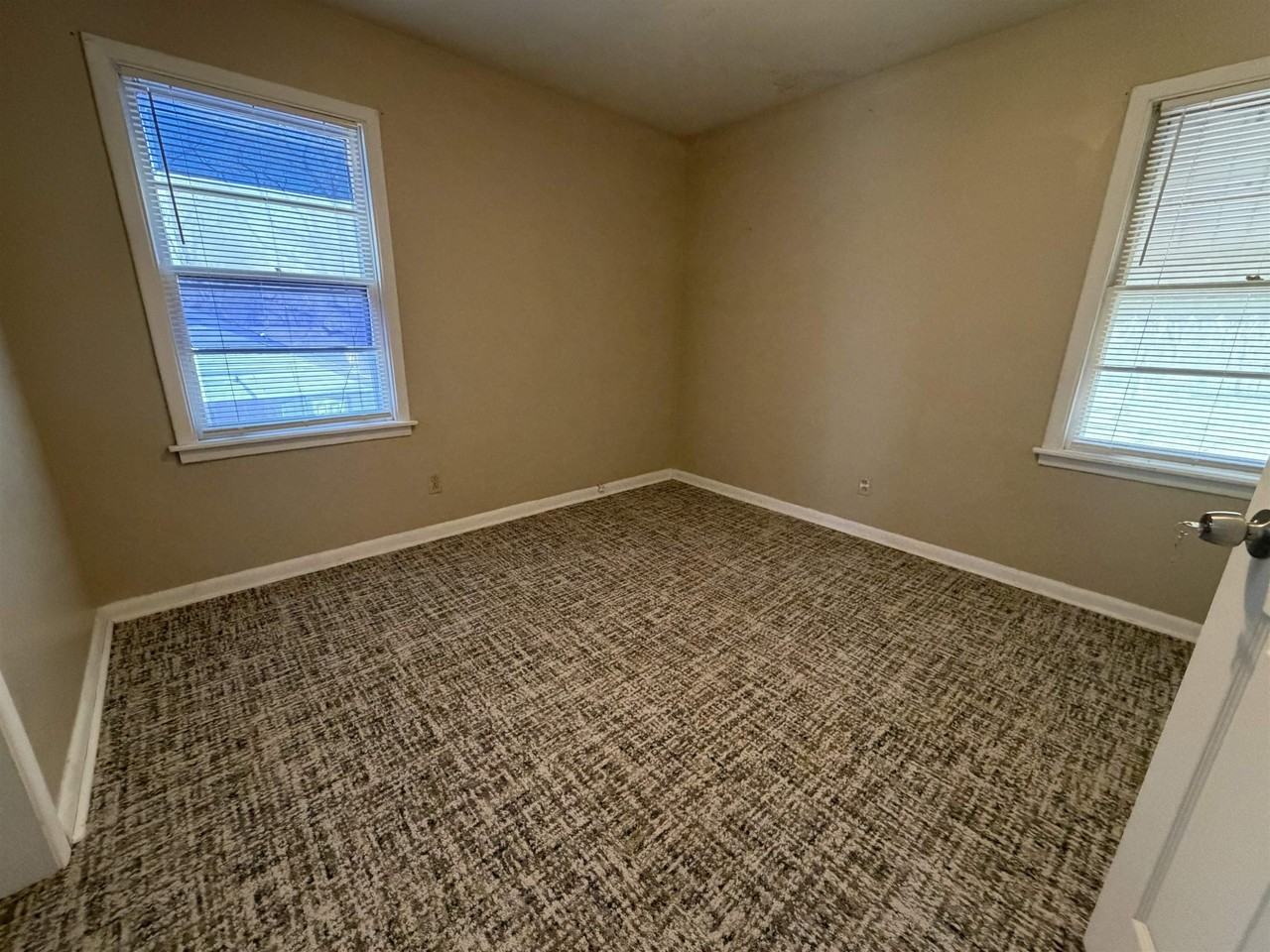 1908 Tulsa Ave - Photo 6 of 7