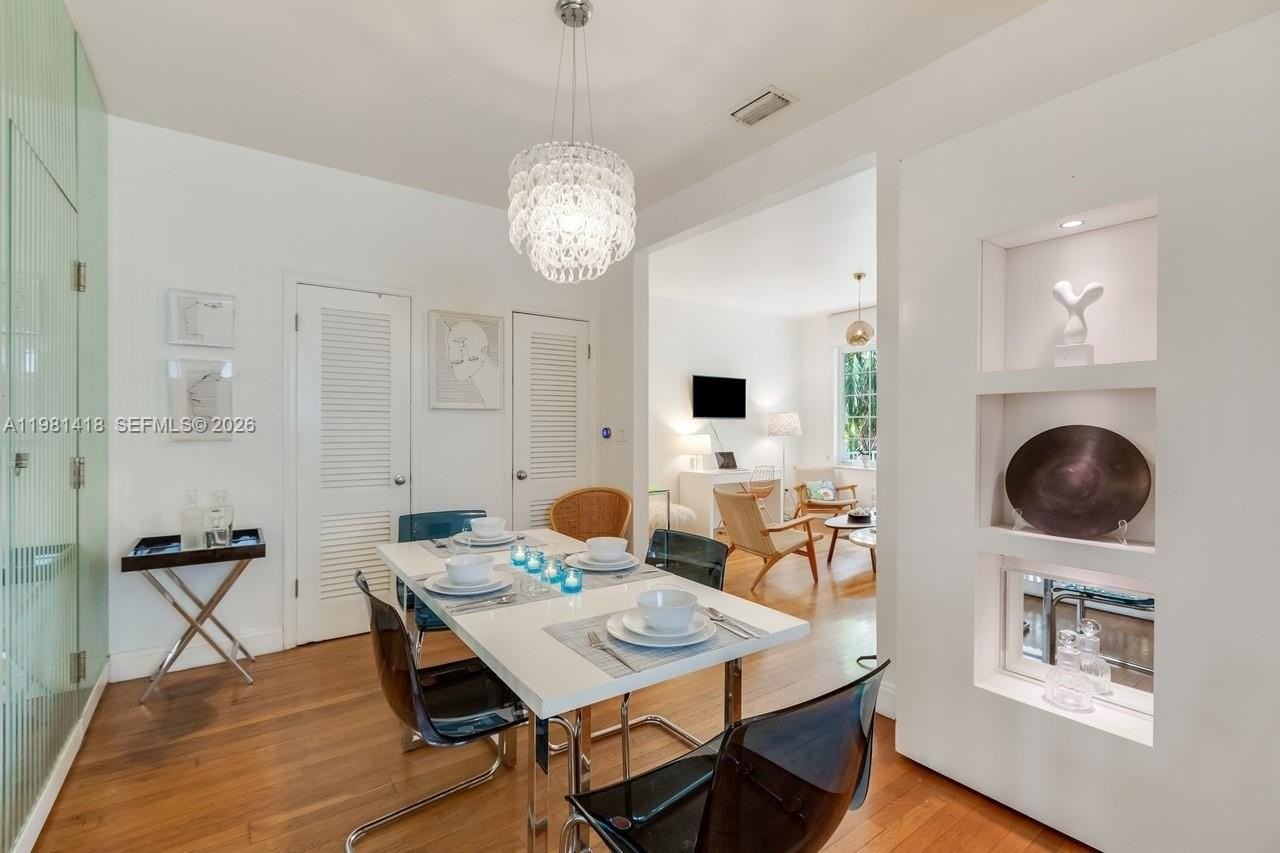 739 11th St #12 - Photo 5 of 16