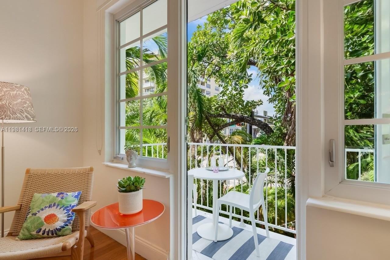 739 11th St #12 - Photo 7 of 16