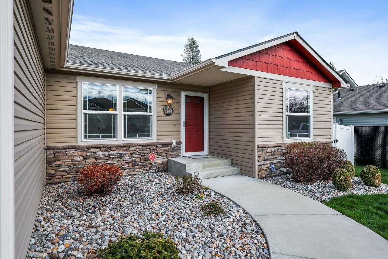 12609 E 12th Ave #1 - Photo 2 of 15