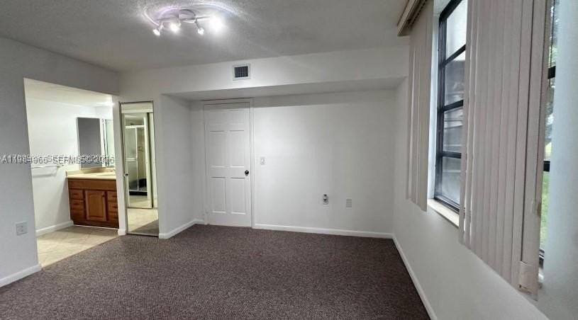 1703 Whitehall Dr #104 - Photo 7 of 16