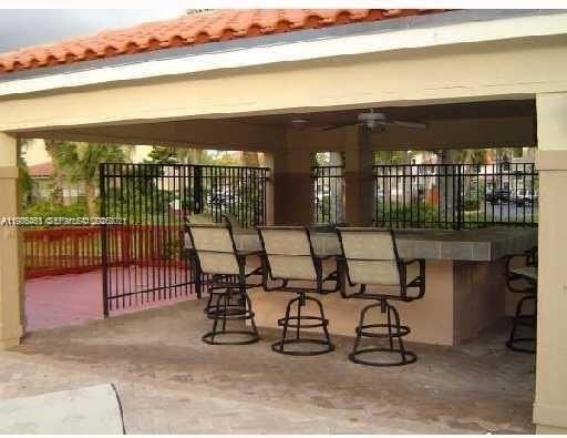 9831 Nob Hill Ct #9831 - Photo 5 of 23