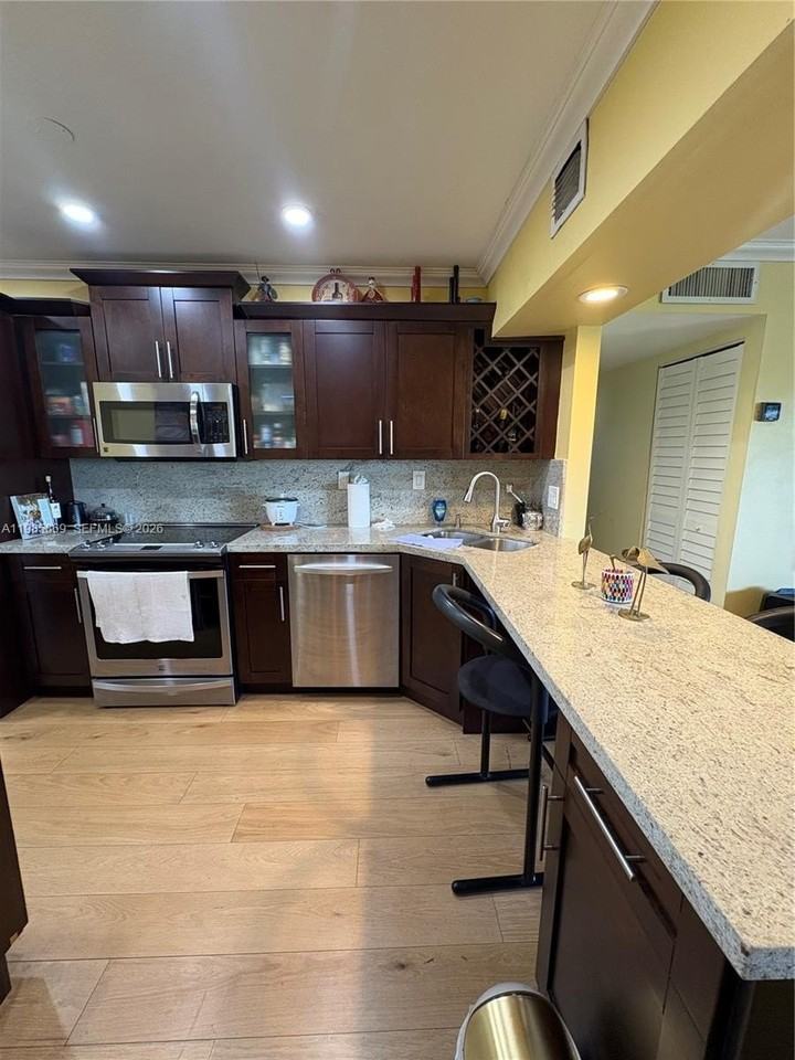 4525 W 20th Ave #529 - Photo 5 of 13