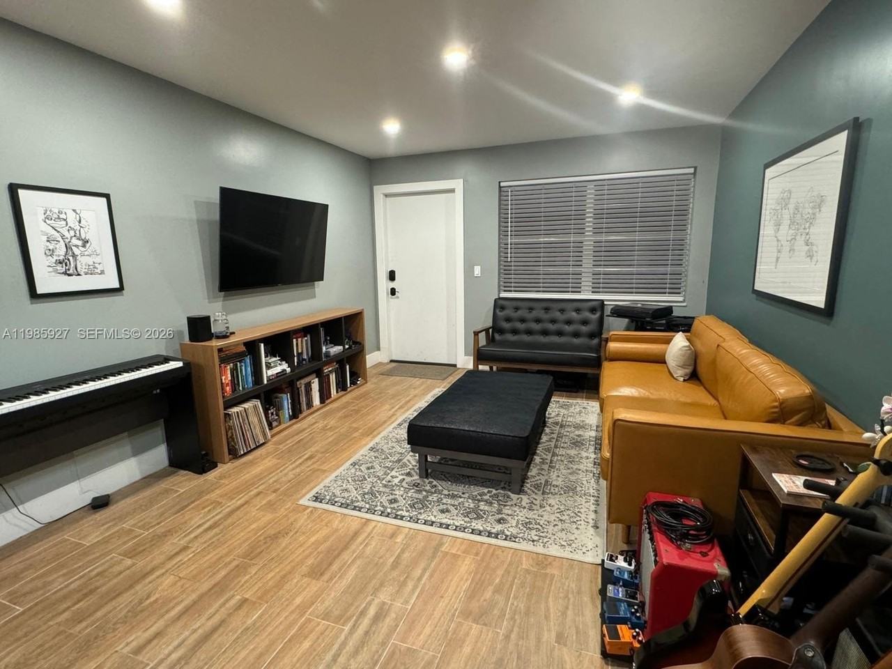 2840 Taylor St #28 - Photo 3 of 12