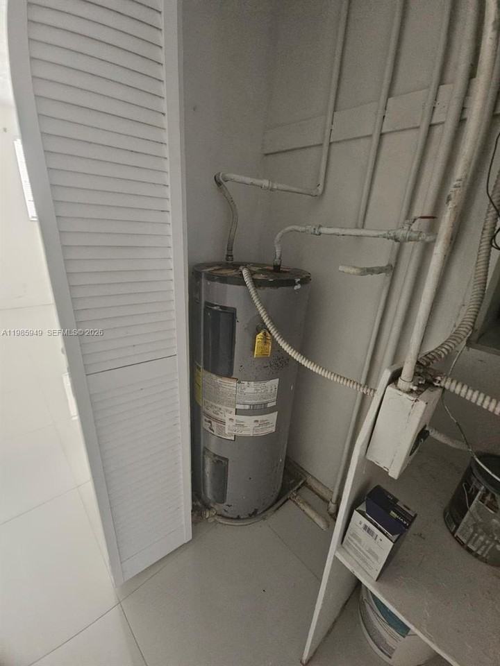 5500 Sw 77th Ct #204 - Photo 7 of 13