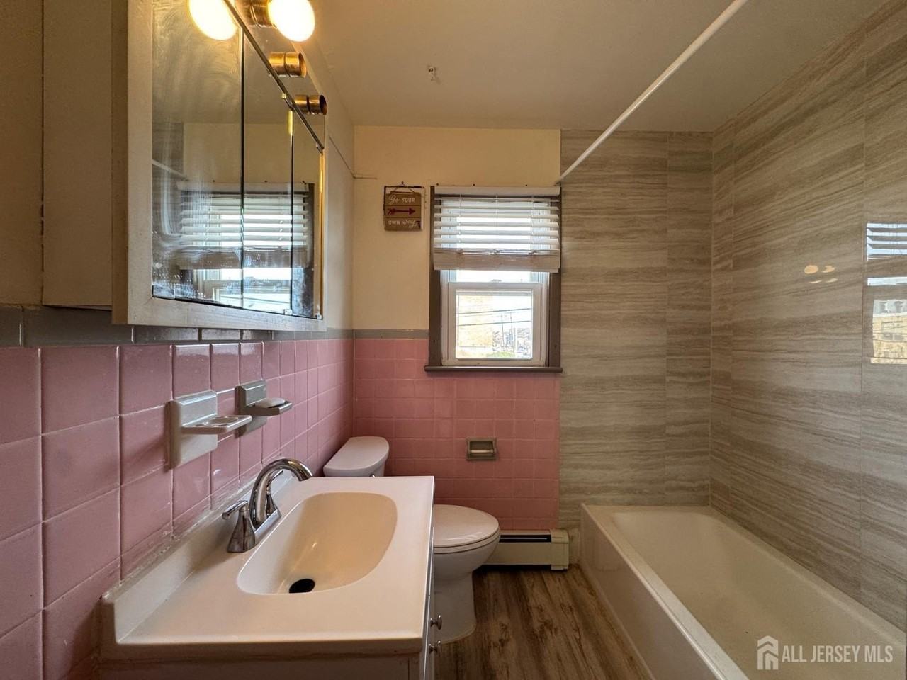 34 Carteret Ave #2 - Photo 6 of 6