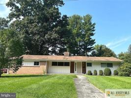 featured image of 28 Pardoe Rd