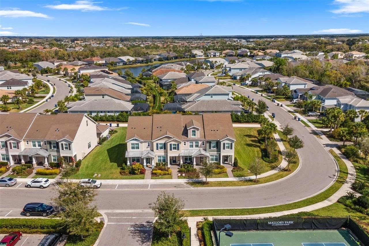 12021 Cranston Way - Photo 5 of 50