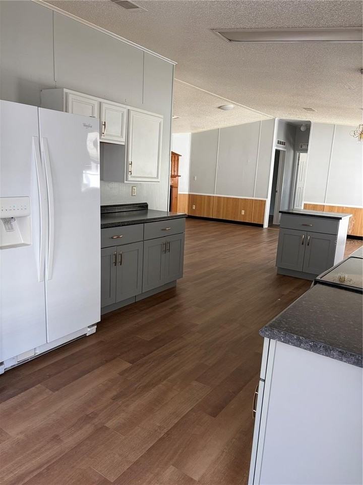 17536 Eve Dr - Photo 5 of 16