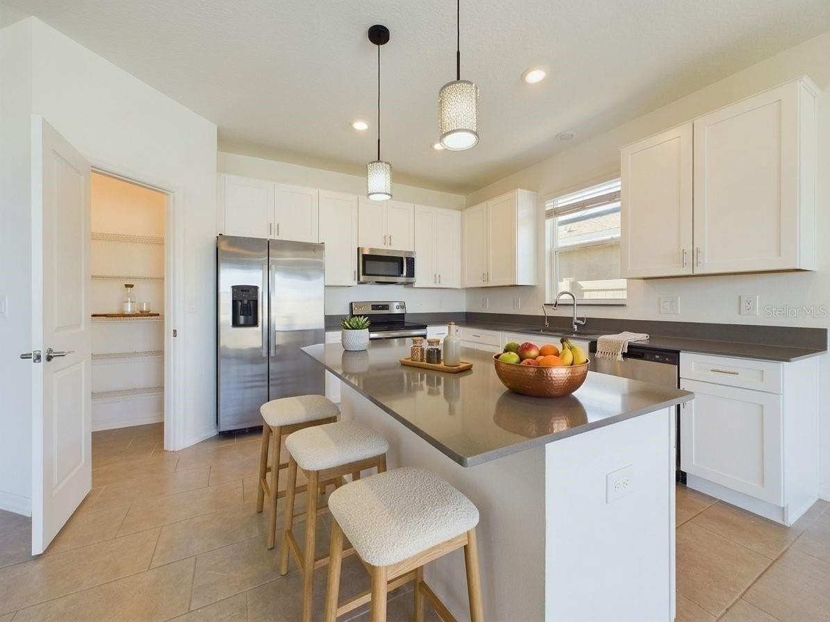 180 Inman Blvd - Photo 2 of 17