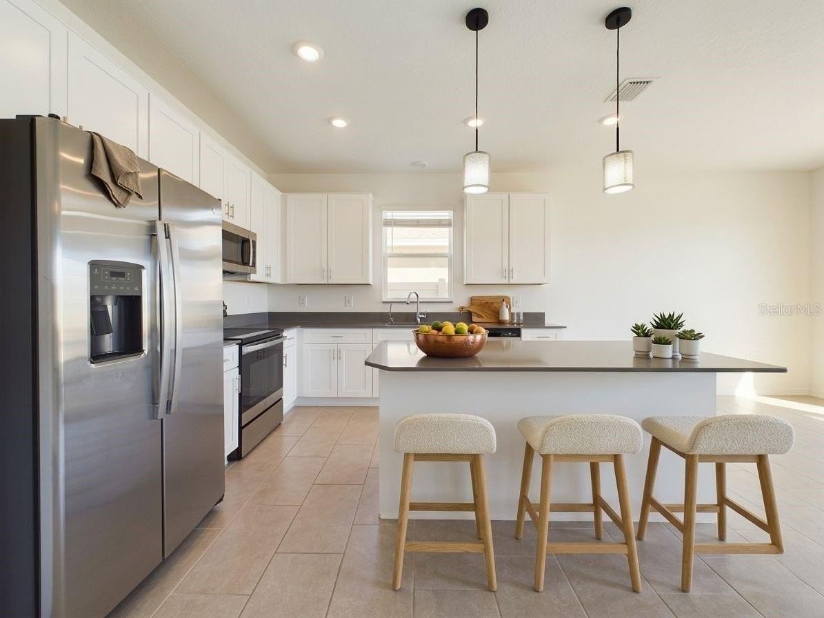 180 Inman Blvd - Photo 5 of 17