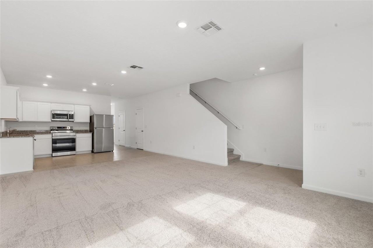 358 Cadberry Pl - Photo 4 of 30