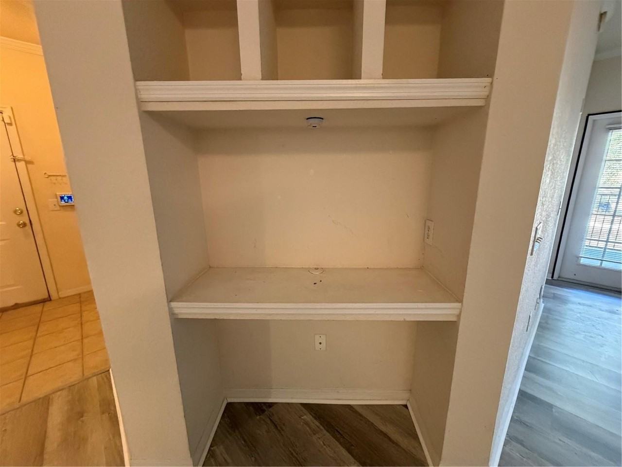 3561 Conroy Rd #225 - Photo 5 of 14
