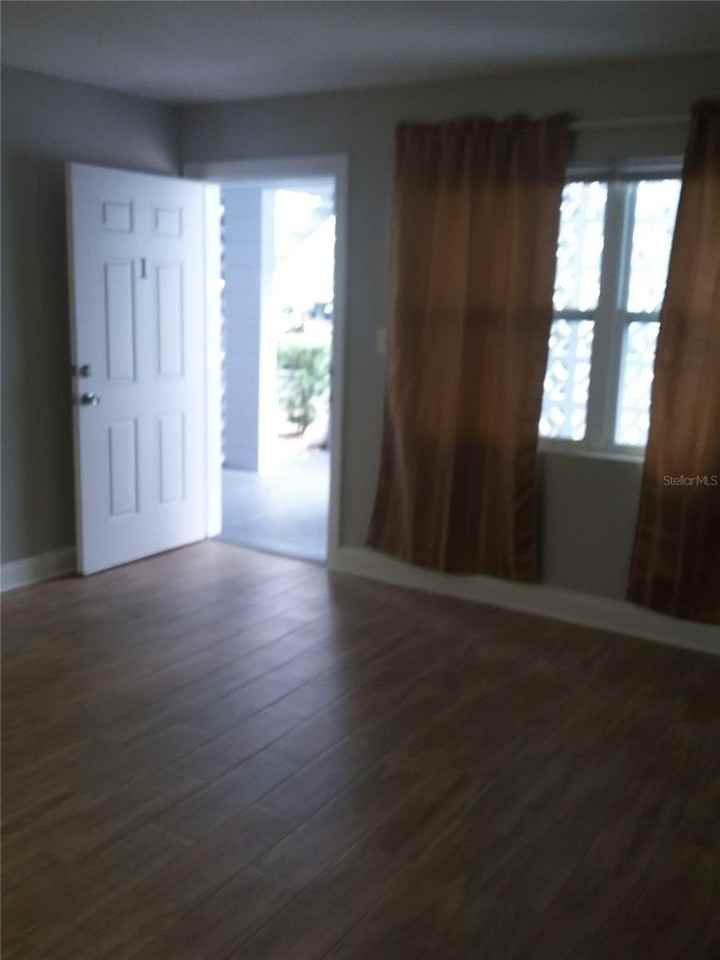 1710 S Washington Ave #01 - Photo 3 of 17