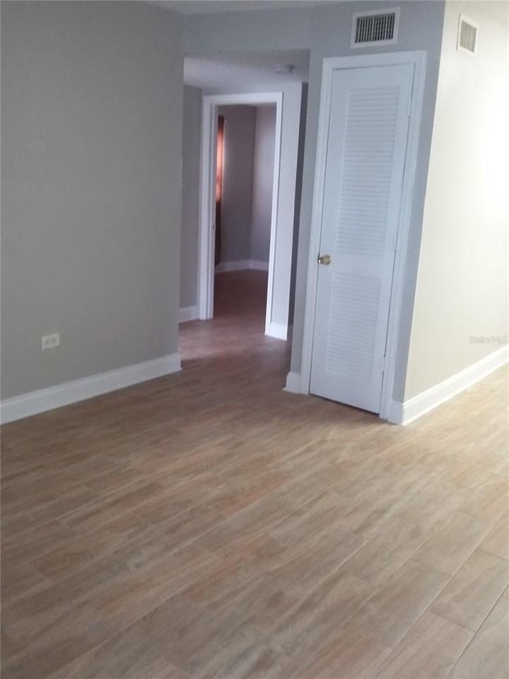 1710 S Washington Ave #01 - Photo 7 of 17