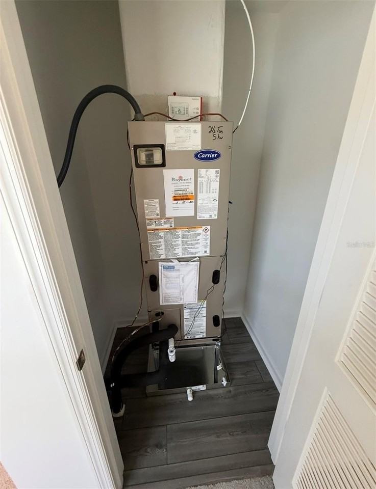 7207 Sw 92nd St - Photo 6 of 7