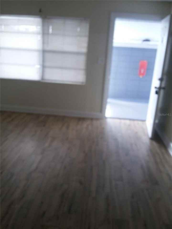 1710 S Washington Ave #16 - Photo 6 of 20